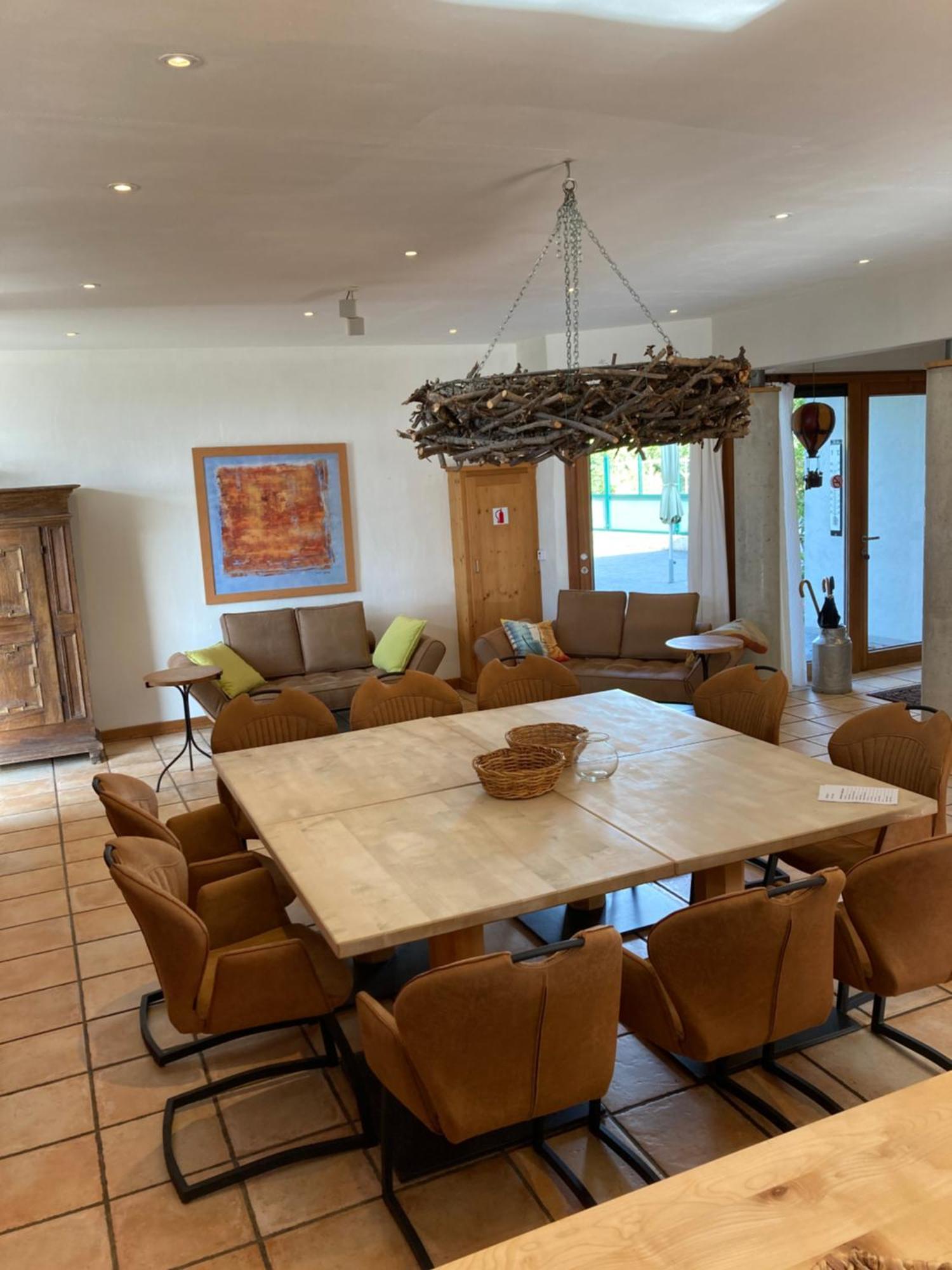 Paulis Cozy 4-Bedroom Vacation Home - With 4 Bathrooms Sun Terrace & Sauna, Nice To Hike & Bike, To Chil & Meet Бюллинген Экстерьер фото