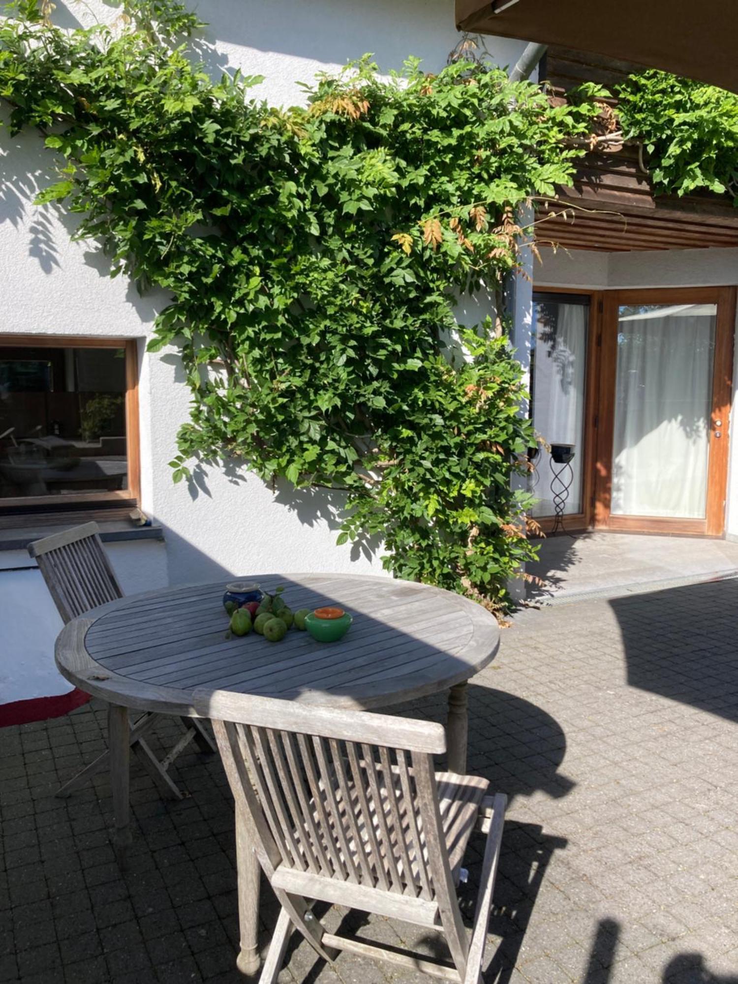 Paulis Cozy 4-Bedroom Vacation Home - With 4 Bathrooms Sun Terrace & Sauna, Nice To Hike & Bike, To Chil & Meet Бюллинген Экстерьер фото