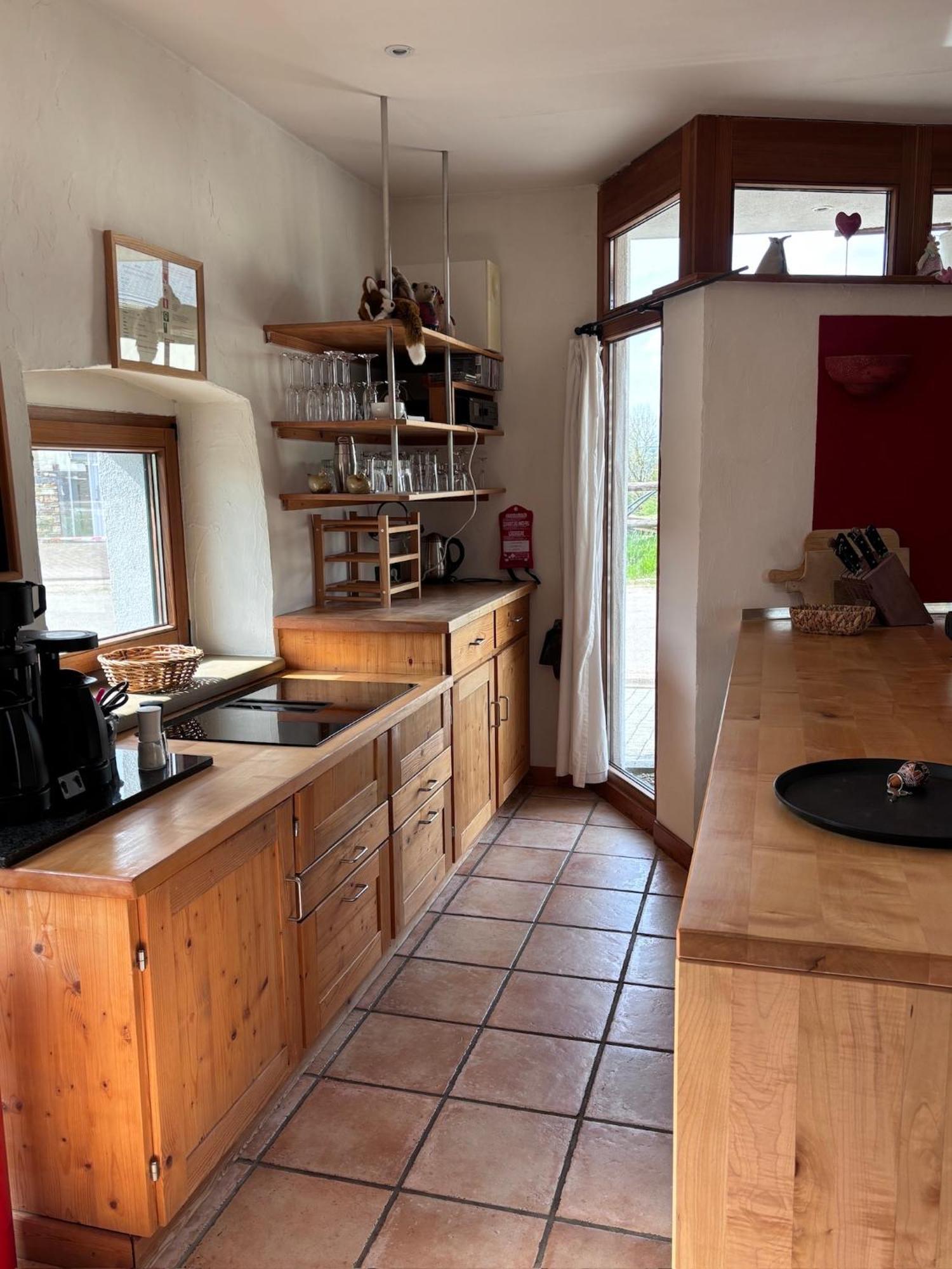 Paulis Cozy 4-Bedroom Vacation Home - With 4 Bathrooms Sun Terrace & Sauna, Nice To Hike & Bike, To Chil & Meet Бюллинген Экстерьер фото